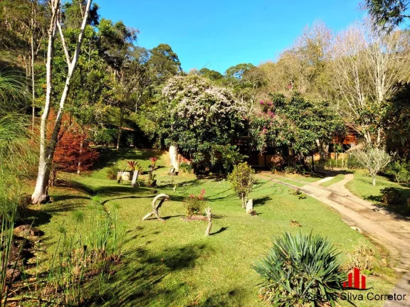 Imagem Chácara a venda com 384,00 m², Região Alta em Santo Antônio do Pinhal/SP.