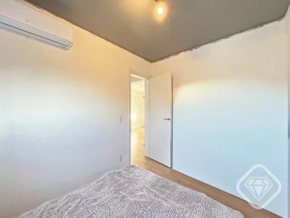 Imagem Apartamento 2 dormitórios - Bairro Teresópolis

Brilhante Imóveis apresenta este charmoso apartam...
