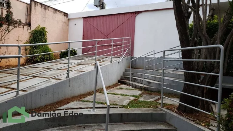 Imagem Casa Comercial Locação e Venda, 322 m² por R$ 1.300.000 R$7,300 locação