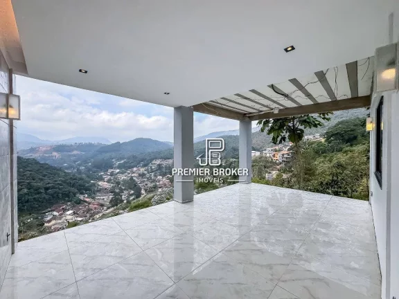 Imagem Casa à venda, 130 m² por R$ 690.000,00 - Albuquerque - Teresópolis/RJ