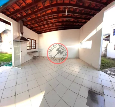 Imagem CASA COM 4 QUARTOS AREA GOURMET ,1 FLAT INDEPENDENTE , LAVANDERIA, AMPLO JARDIM E ESTACIONAMENTO ,ACEITA PERMUTA DE IMOVEIS