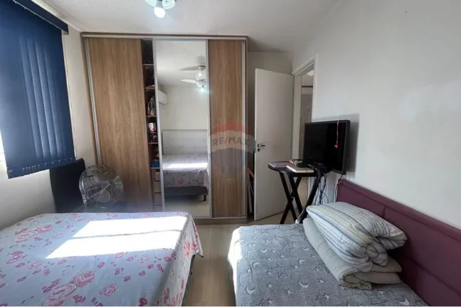 Imagem Apartamento a venda com 3 quartos e com 48m² em Rocha Miranda. Rio de Janeiro.
