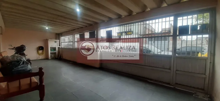 Imagem Grande oportunidade para investimento. Vendo casa para reforma, com um terreno de 210m² no jardim manacás, 400 metros da estação Grajaú da CPTM, casa com 2 Dormitórios, sala, cozinha, área de serviço, quintal, corredor lateral, 3 vagas de garagem,, churra