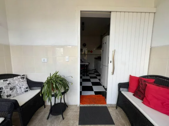 Imagem Sobrado com 4 dormitórios à venda, 154 m² por R$ 899.000,00 - Colônia - Jundiaí/SP