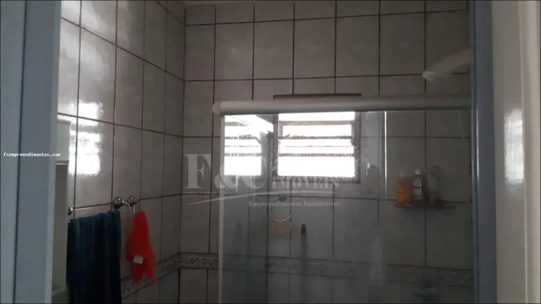 Imagem Casa para Venda em Limeira, Jardim Nova Conquista, 2 dormitórios, 1 banheiro, 2 vagas
