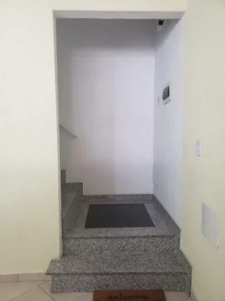 Imagem Apartamento com 3 Quartos e 1 banheiro à Venda, 95 m² por R$ 470.000