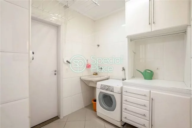 Imagem Ótima cobertura em Moema Pássaros com vista livre! - Área: 287,00m² Piso inferior: Hall de entra...