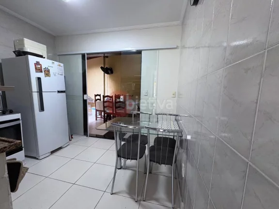 Imagem Casa em condomínio, 2 quartos, 80 m², reformada, Portinho - Cabo Frio