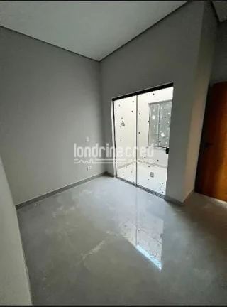 Imagem Ótima casa no Residencial José B. Almeida:168² de terreno, 108m² construídos, 3 dormitórios (1 suíte), banheiro social e 2 vagas de garagem