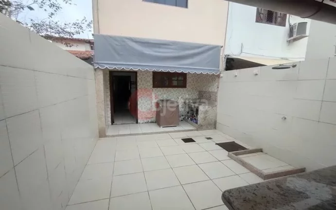 Imagem Casa Independente a venda de 2 quartos (suítes) - Palmeiras - Cabo Frio