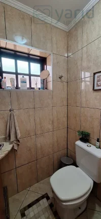 Imagem Casa à venda em Jundiaí-SP, Jardim Ermida II: 3 quartos, 3 suítes, 1 sala, 2 vagas de garagem, 190m².