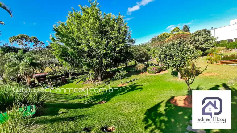 Imagem Casa c/ maravilhosa área verde no condomínio Jardim das Palmeiras