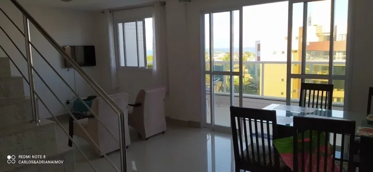 Imagem Cobertura Duplex, 04 Quartos sendo 01 Suite, 02 Vagas de Garagem, Beira Mar, Guaibura, Guarapari - ES