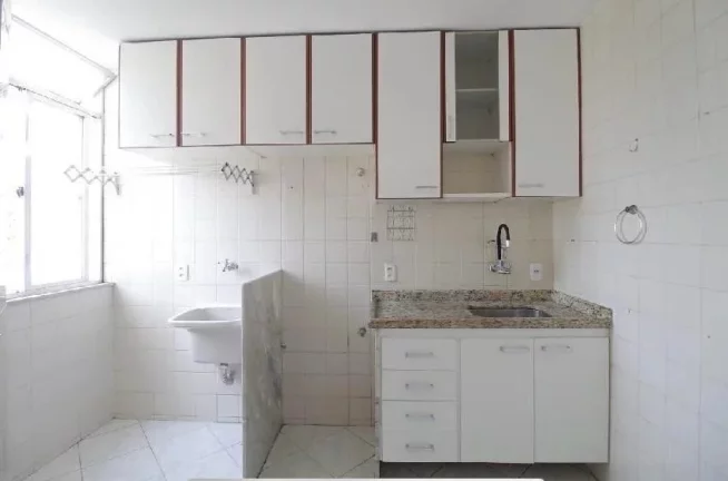 Imagem Apartamento para Venda, Freguesia, 3 dormitórios, 1 banheiro, 1 vaga