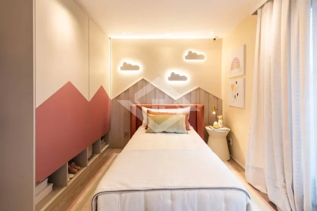 Imagem Casa Triplex de 3 Suítes com 321,60 m² para Venda no Parque das Rosas Barra