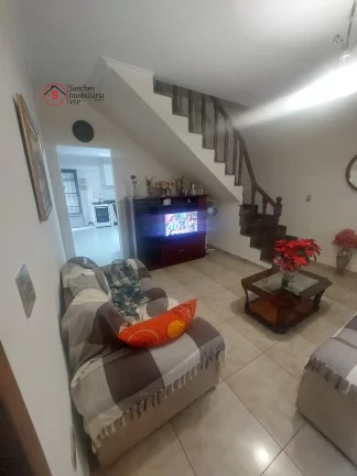 Imagem SOBRADO A VENDA PRÓXIMO AO METRÔ VILA PRUDENTE, SOMENTE 8 MINUTOS A PÉ. 3 DORMITÓRIOS E 4 VAGAS DE GARAGEM. QUINTAL COM CHURRASQUEIRA.