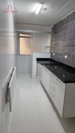 Imagem Oportunidade - Apartamento reformado 2 Dormitórios