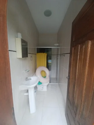 Imagem Casa com 04 dormitórios, sendo 01 suíte à venda no Condomínio Village da Serra!