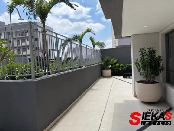 Imagem Apartamento de luxo para locação no Tatuapé, São Paulo-SP: 3 quartos, 2 suítes, 2 vagas de garagem e 140m² de área.