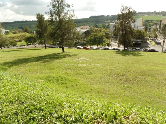 Imagem Terreno a venda no Centro Comercial Alphaville Campinas em Campinas. 

Estuda Permuta e Parcelamento...