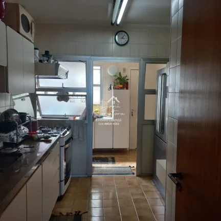 Imagem Apartamento à venda no Guarujá na Praia das Pitangueiras.