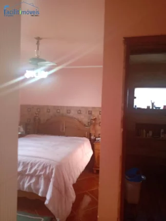 Imagem SOBRADO 4 DORMITÓRIOS COM 1 SUÍTE - VILA PALMARES - SANTO ANDRÉ