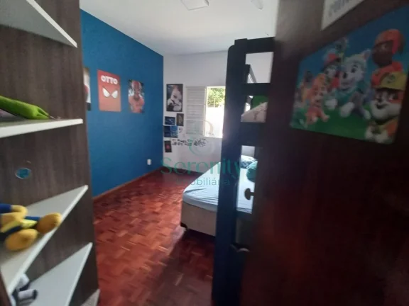 Imagem Excelente Casa à Venda no Coliseu em Londrina - 3 dormitórios - 2 suítes - Edícula com churrasqueira - R$920.000,00