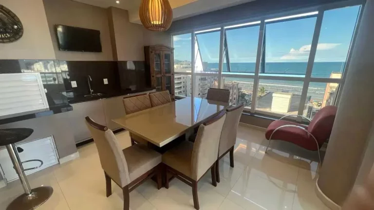 Imagem Apartamento com 4 suítes sendo 1 master e 2 vagas de garagem em - Meia Praia Itapema/SC