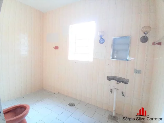 Imagem Casa a venda com 04 quartos na Região de Abernéssia.