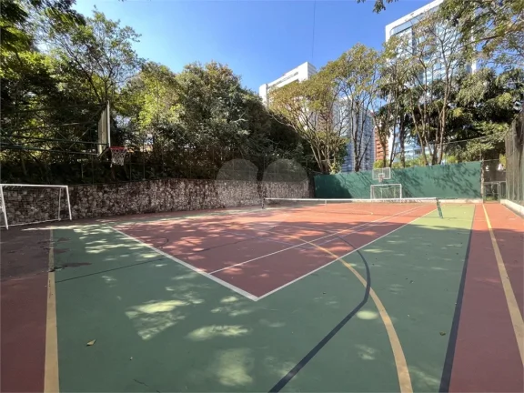 Imagem Cobertura à venda ou para alugar com 3 quartos, sendo 3 suítes, no condomínio Quintas Do Morumbi, São Paulo - SP