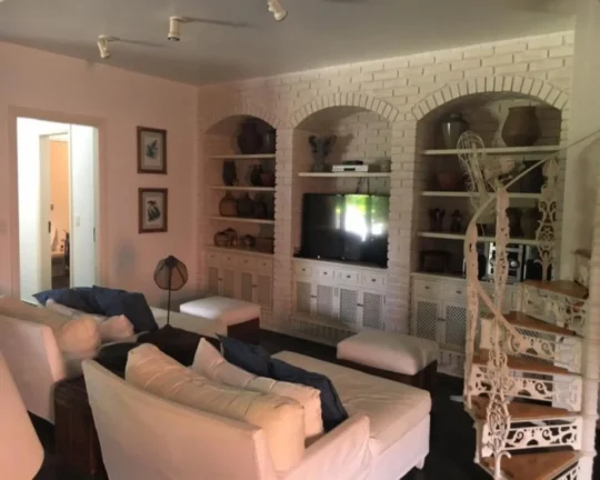 Imagem DELICIOSA CASA FRENTE PRAÇA ACAPULCO, TOTAL PRIVACIDADE