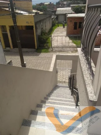 Imagem Prédio com 3 apartamentos