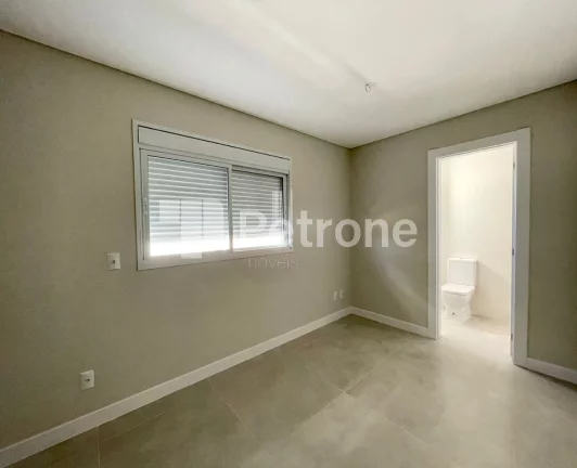Imagem Apartamento de 02 dormitórios à venda com vista para o mar