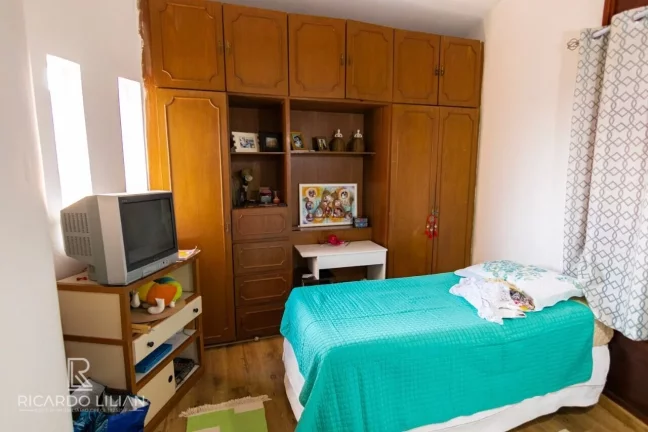 Imagem Lindo sobrado localizado na Vila Santana.