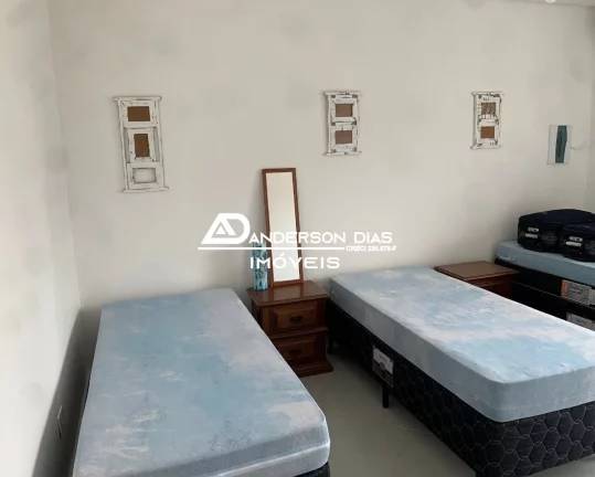 Imagem Casa com 3 suítes à venda, 190 m² por R$ 830.000 - Centro - Caraguatatuba/SP