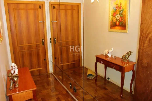 Imagem Apartamento à venda em Porto Alegre, Farroupilha, com 3 quartos, 126,7m2