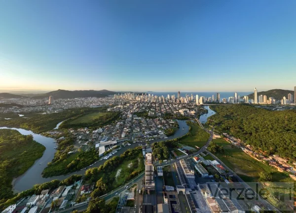 Imagem Lançamentos para Venda em Camboriú / SC no bairro São Francisco de Assis