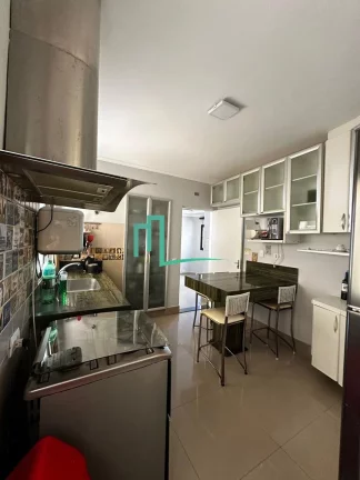 Imagem LINDO APARTAMENTO DE ALTO PADRÃO DISPONIVEL Á VENDA NO EDIFICIO CHANCELLER NA PRAIA DE PINTAGUEIRAS - GUARUJA/SP