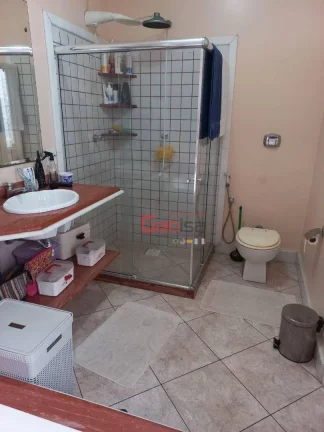 Imagem Casa com 3 dormitórios à venda, 600 m² por R$ 2.600.000 - São Cristóvão - Cabo Frio/RJ