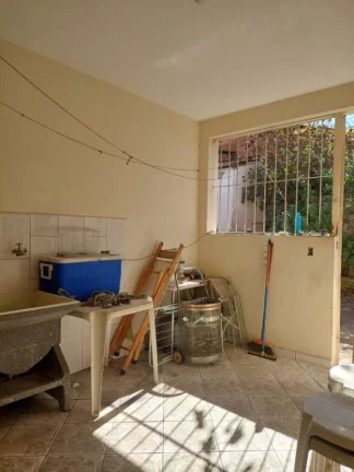 Imagem Casa com 1 dormitório à venda, 170 m² por R$ 550.000,00 - Vila do Americano - Ferraz de Vasconcelos/SP