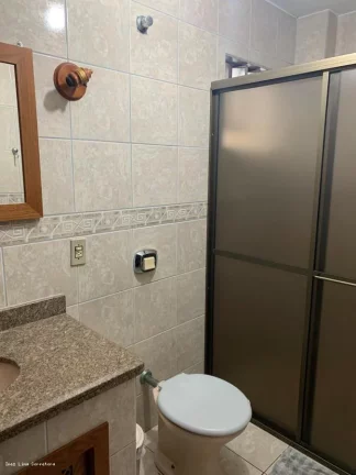 Imagem Casa para Temporada em Itapema, meia praia, 3 dormitórios, 2 banheiros, 3 vagas