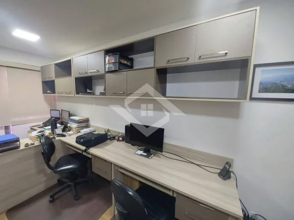 Imagem Sala montada com armários planejados, ar split. Plaza Office - Campo Grande