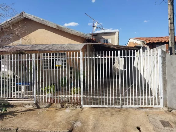 CASA E SOBRADO A VENDA