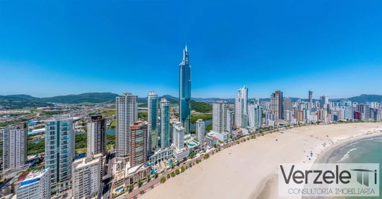 Imagem Frente ao Mar para Venda em Balneário Camboriú / SC no bairro Centro
