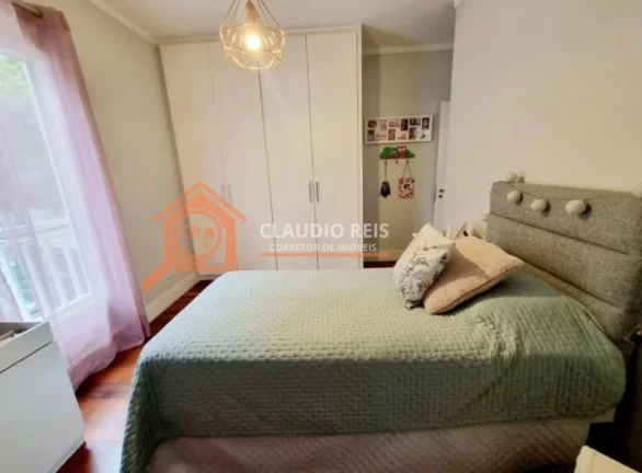 Imagem Casa com 3 Quartos à venda, 262m² - Chácara Monte Alegre