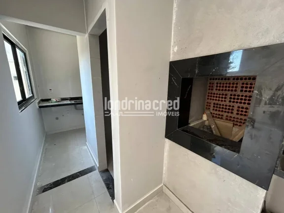 Imagem Sobrado moderno no Cond. Morada das Flores com 3 dormitórios (1 suíte), 2 vagas, 143m² construídos em terreno de 128m². Entrega prevista para dezembro.