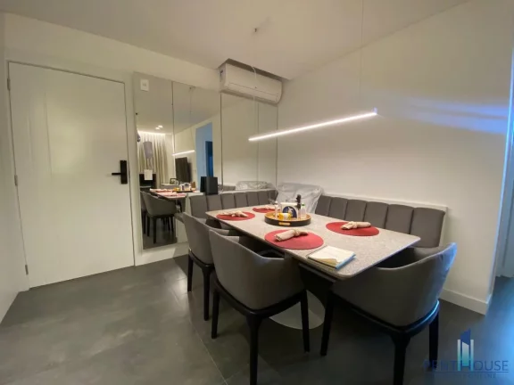 Imagem Apartamento Zona Central para Venda em Itajaí, Praia Brava de Itajaí, 2 dormitórios, 1 suíte, 2 banheiros, 2 vagas