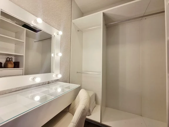 Imagem Apartamento em andar alto com 3 suítes e vista livre a venda no boqueirão em Santos