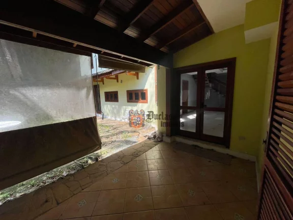 Imagem Sobrado com 4 dormitórios à venda, 250 m² por R$ 1.600.000 - Condomínio Parque Imperial - Mairiporã/SP
