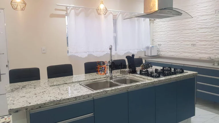 Imagem Casa com 2 dormitórios à venda, 299 m² por R$ 850.000 - Terra Preta - Mairiporã/SP